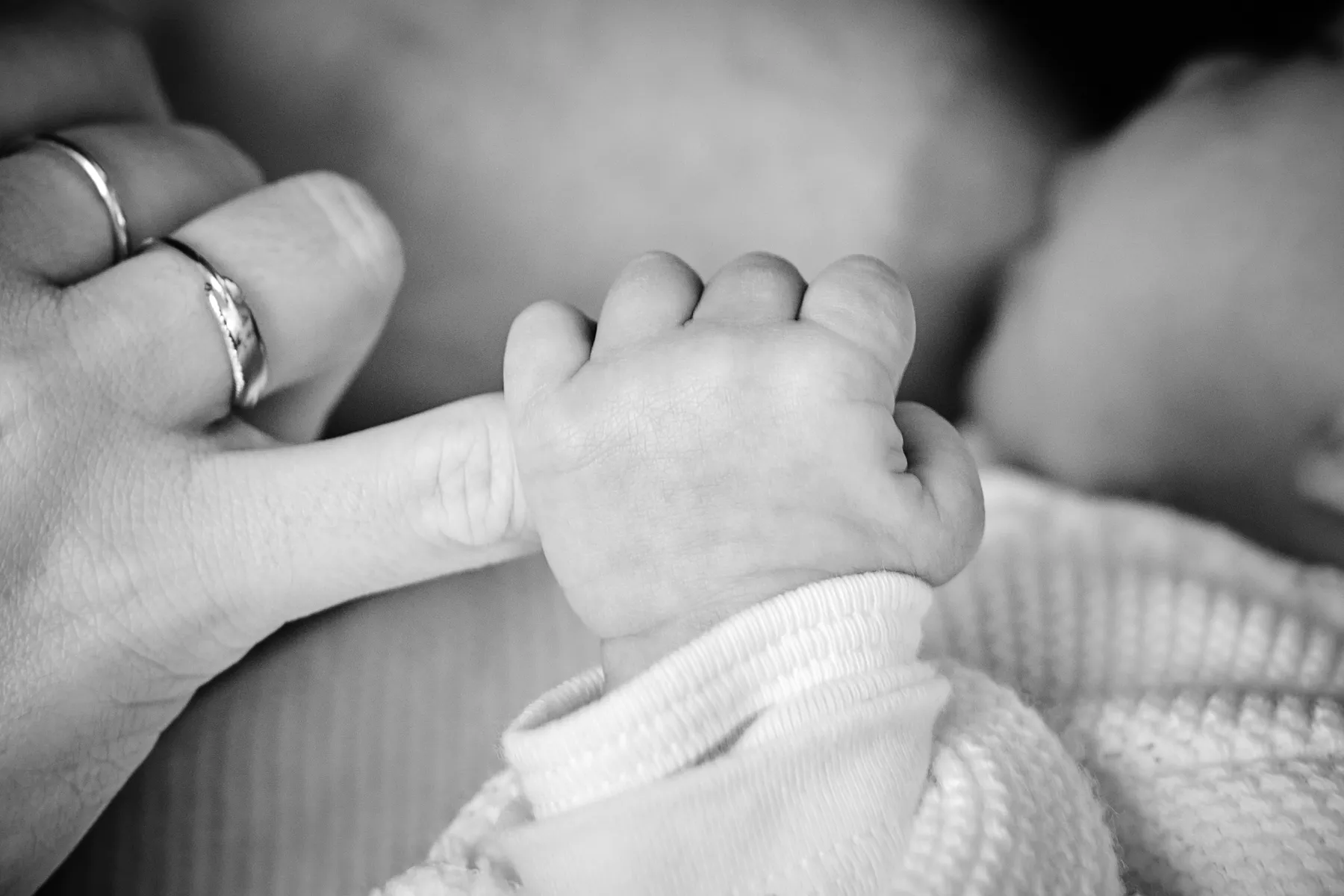 Pregnancy & Newborn photography